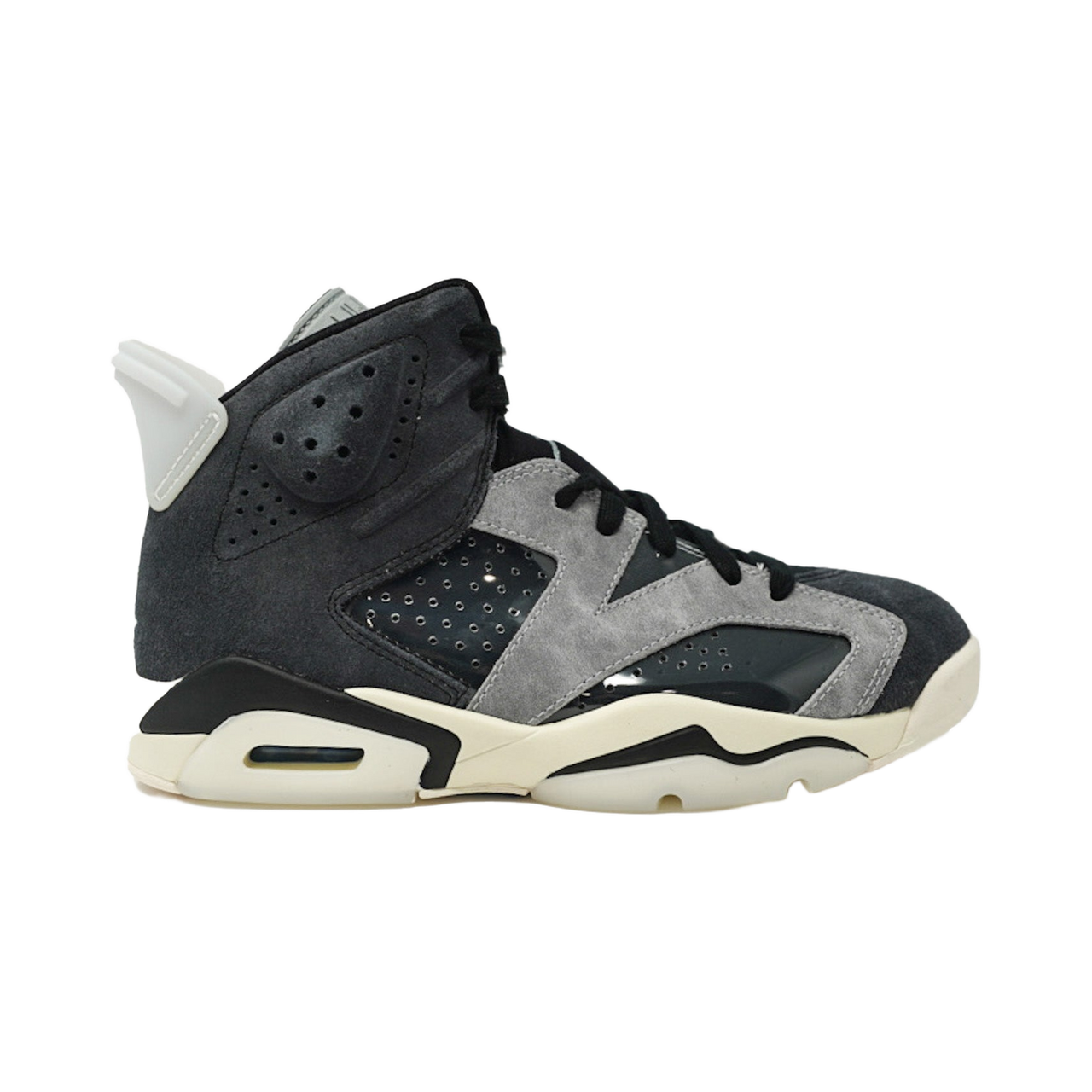 Jordan 6 Retro Tech Chrome (Women's)