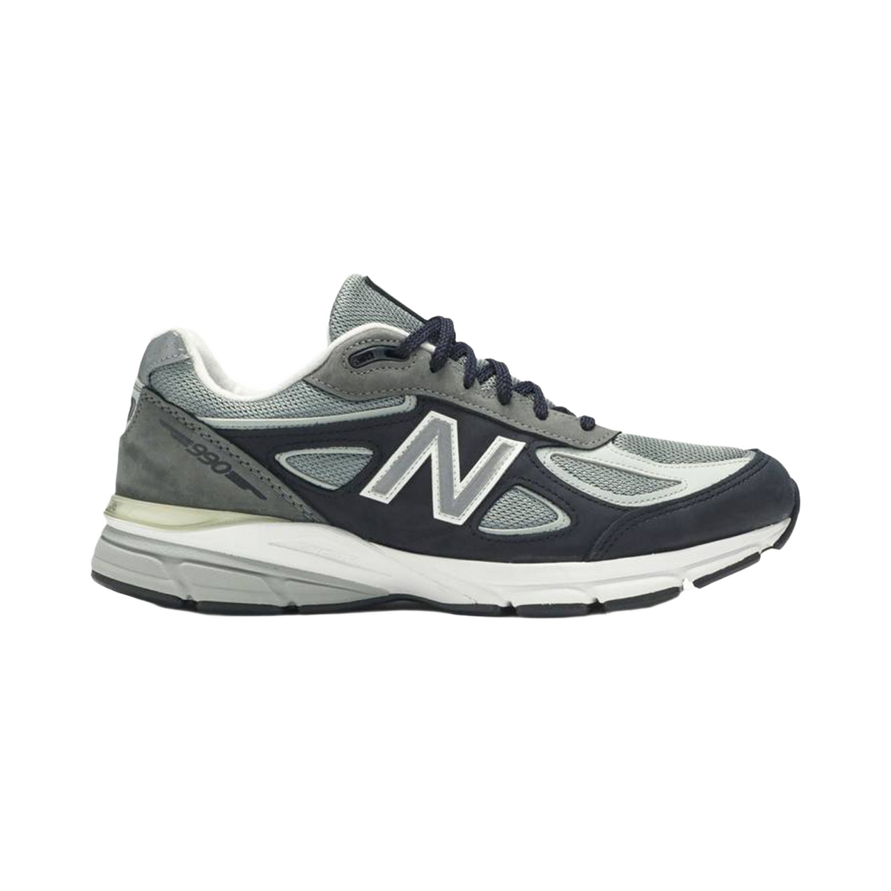 New Balance 990v4 Magnet